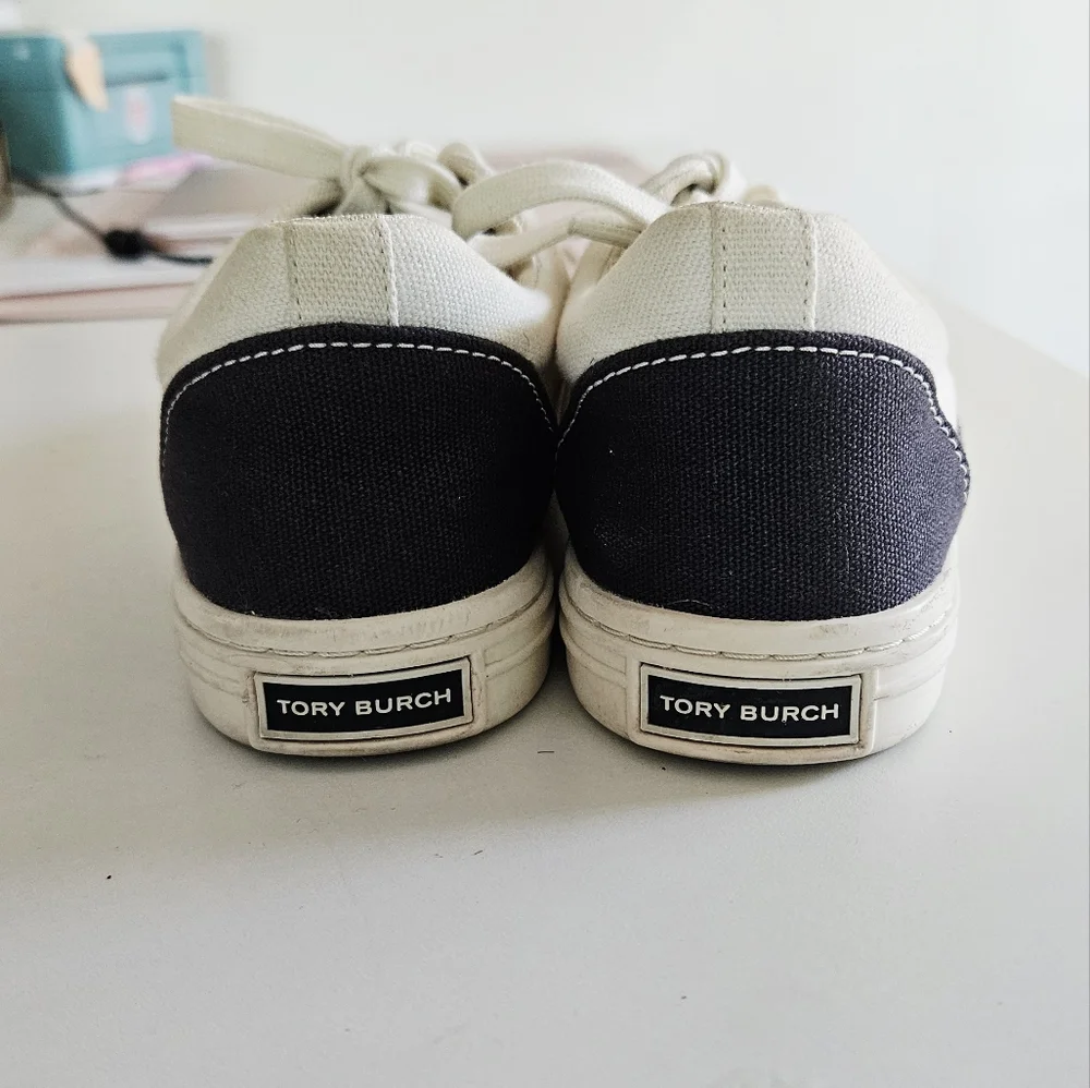 Tory Burch Court Sneakers Size 6.5